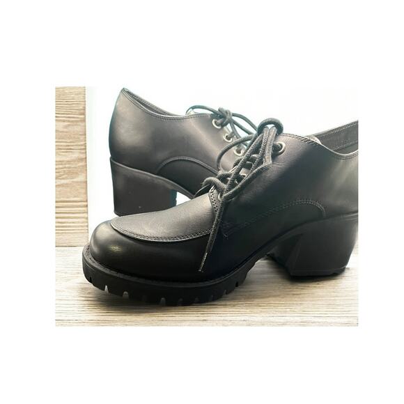 Mia Chunky Heel Lace up Platform Oxfords Size 7.5M NWB Vicki Black - Picture 1 of 6